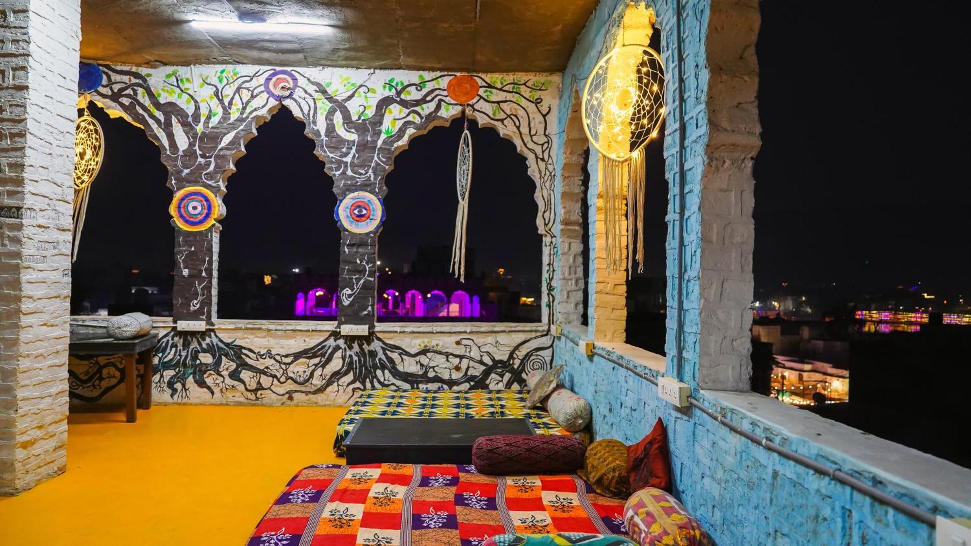Hide-In Pushkar Hostel Exterior foto